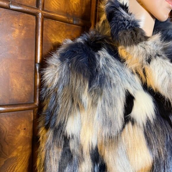 Boston Proper Blue Multi Premium Faux Fur Coat - Picture 9 of 16